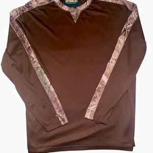 OUDOOR LIFE Mens camo shirt. SZ Large